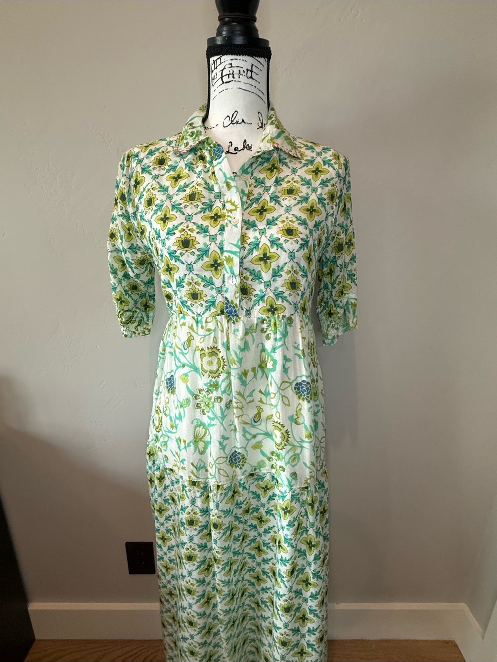 Dolma Kelly Dress in Lime & Green Tropical Tiered Midi Dress, Size Small